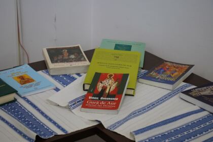 Simpozion studenţesc dedicat Sfinţilor Trei Ierarhi – fotografia 8