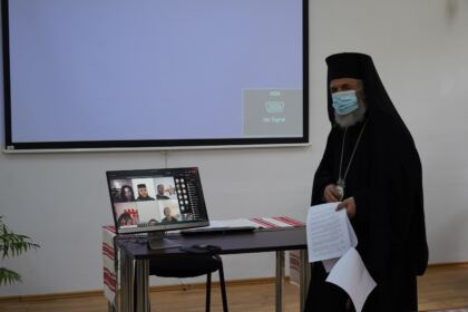 Simpozion studenţesc dedicat Sfinţilor Trei Ierarhi – fotografia 30