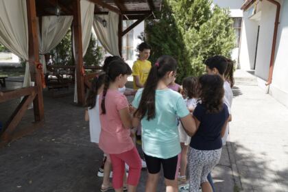 Activităţi de vară pentru copii în Eparhia Dunării de Jos – fotografia 32