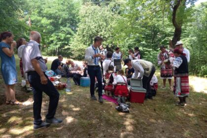 Tabără de o zi pentru copiii Parohiei Suceveni II – fotografia 4