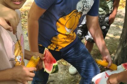 Programul eparhial „Vacanța din pridvorul bisericii“ a ajuns și în Parohiile Corni, Cosmești Vale, Fântâni, Nicorești și Vișina – fotografia 19