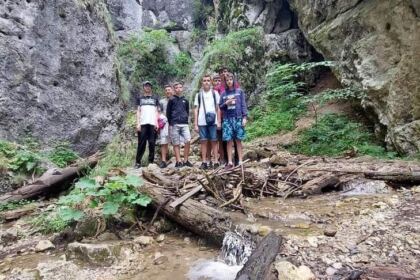 Programul eparhial „Vacanța din pridvorul bisericii“ a continuat și în parohiile Ulmu și Mohreanu – fotografia 35
