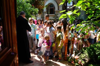 Ziua Internaţională a Copilului în Arhiepiscopia Dunării de Jos – fotografia 39