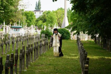 Ziua Eroilor în Arhiepiscopia Dunării de Jos – fotografia 16