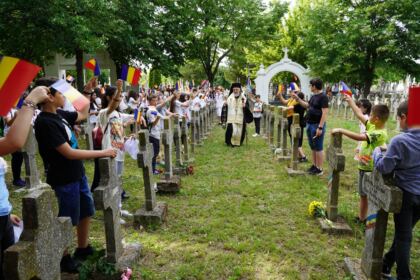 Ziua Eroilor în Arhiepiscopia Dunării de Jos – fotografia 17