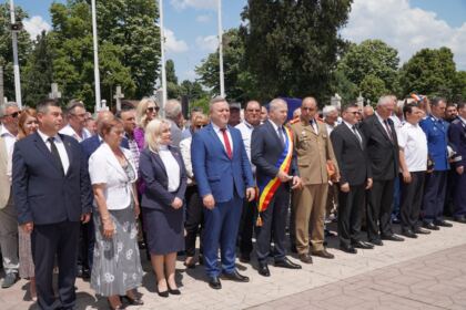 Ziua Eroilor în Arhiepiscopia Dunării de Jos – fotografia 23