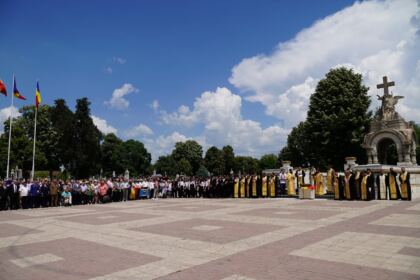 Ziua Eroilor în Arhiepiscopia Dunării de Jos – fotografia 24
