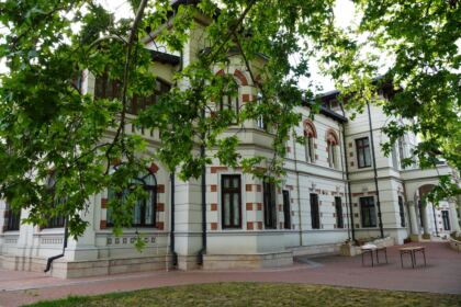 Serbare de sfârşit de an şcolar la Seminarul Teologic „Sfântul Andrei“ din Galaţi – fotografia 1