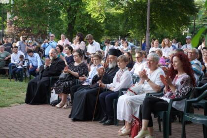Serbare de sfârşit de an şcolar la Seminarul Teologic „Sfântul Andrei“ din Galaţi – fotografia 25