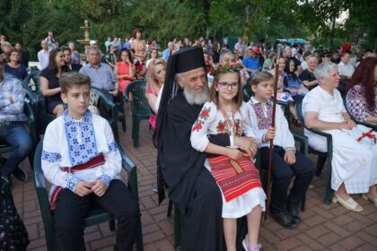 Serbare de sfârşit de an şcolar la Seminarul Teologic „Sfântul Andrei“ din Galaţi – fotografia 30