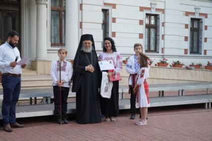 Serbare de sfârşit de an şcolar la Seminarul Teologic „Sfântul Andrei“ din Galaţi – fotografia 42
