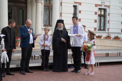 Serbare de sfârşit de an şcolar la Seminarul Teologic „Sfântul Andrei“ din Galaţi – fotografia 53