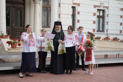 Serbare de sfârşit de an şcolar la Seminarul Teologic „Sfântul Andrei“ din Galaţi – fotografia 54