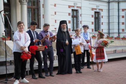 Serbare de sfârşit de an şcolar la Seminarul Teologic „Sfântul Andrei“ din Galaţi – fotografia 64