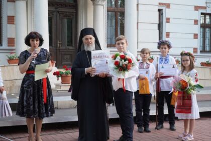 Serbare de sfârşit de an şcolar la Seminarul Teologic „Sfântul Andrei“ din Galaţi – fotografia 65