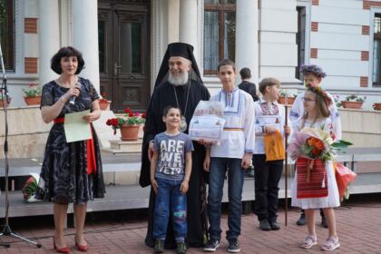 Serbare de sfârşit de an şcolar la Seminarul Teologic „Sfântul Andrei“ din Galaţi – fotografia 67
