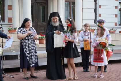 Serbare de sfârşit de an şcolar la Seminarul Teologic „Sfântul Andrei“ din Galaţi – fotografia 74