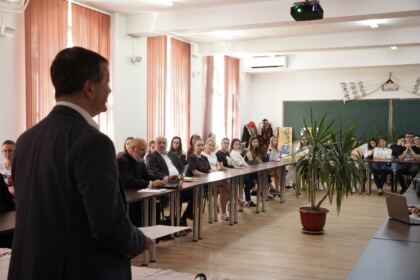 Cea de-a 8-a ediţie a Conferinţei Internaţionale „Istorie. Spiritualitate. Cultură. Dialog și Interactivitate“ – fotografia 8
