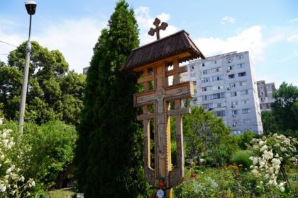Acţiune filantropică desfăşurată de Parohia „Sfânta Cuvioasă Parascheva“ din Galați – fotografia 18