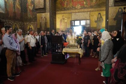 Rugăciune şi filantropie în Duminica videcării slăbănogului de la Vitezda – fotografia 13