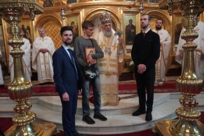 Rugăciune şi filantropie în Duminica videcării slăbănogului de la Vitezda – fotografia 45