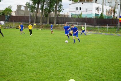 Peste 200 de copii au participat la Campionatul şcolar de fotbal „Tinereţe şi credinţă“ în Protopopiatul Nicoreşti – fotografia 24