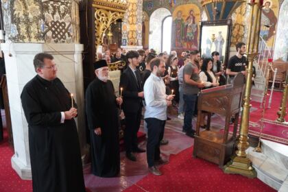 Întrunire consultativă cu tinerii din parohiile gălăţene – fotografia 7