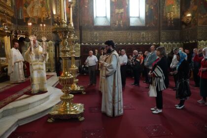 Duminica vindecării orbului din naştere la Catedrala Arhiepiscopală din Galaţi – fotografia 12