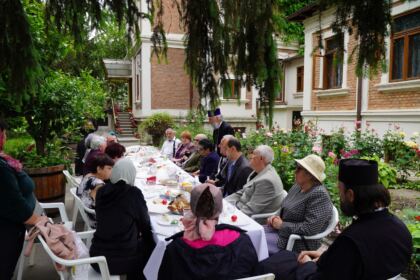 Duminica vindecării orbului din naştere la Catedrala Arhiepiscopală din Galaţi – fotografia 39