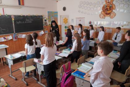 Examen de certificare a competenţelor profesionale la Seminarul Teologic „Sfântul Andrei“ din Galaţi – fotografia 29