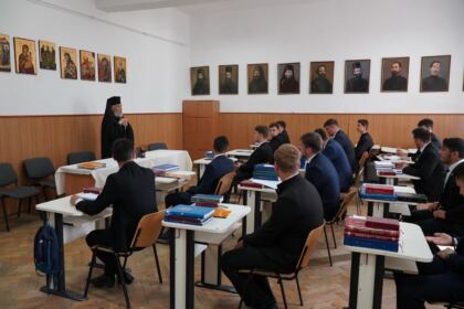 Examen de certificare a competenţelor profesionale la Seminarul Teologic „Sfântul Andrei“ din Galaţi – fotografia 32