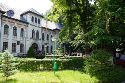 Zi de sărbătoare şi de bucurie pentru elevii seminarişti gălăţeni – fotografia 18
