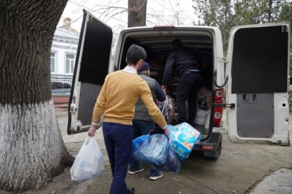Activităţi pentru sprijinirea refugiaţilor din Ucraina – fotografia 4