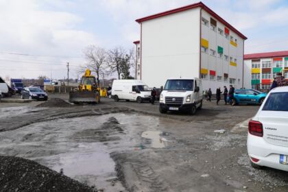 Activităţi pentru sprijinirea refugiaţilor din Ucraina – fotografia 2