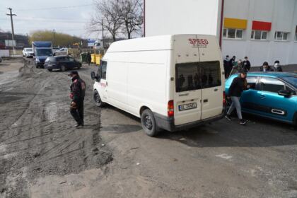 Activităţi pentru sprijinirea refugiaţilor din Ucraina – fotografia 3