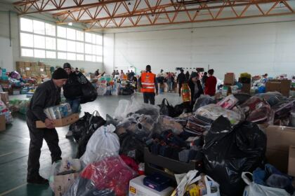 Activităţi pentru sprijinirea refugiaţilor din Ucraina – fotografia 25