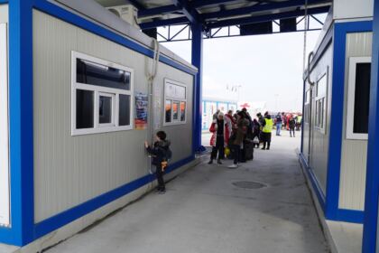 Activităţi pentru sprijinirea refugiaţilor din Ucraina – fotografia 13