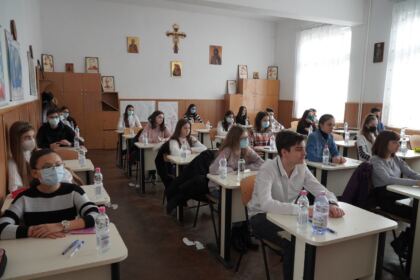 Olimpiadă interdisciplinară la Seminarul Teologic „Sfântul Andrei“ din Galaţi – fotografia 22