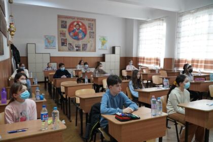 Olimpiadă interdisciplinară la Seminarul Teologic „Sfântul Andrei“ din Galaţi – fotografia 25