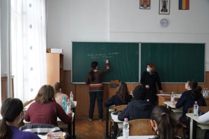 Olimpiadă interdisciplinară la Seminarul Teologic „Sfântul Andrei“ din Galaţi – fotografia 29
