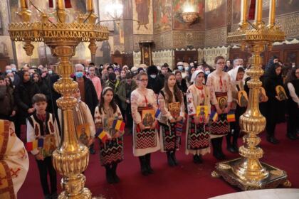 Duminica Ortodoxiei sărbătorită în Arhiepiscopia Dunării de Jos – fotografia 9