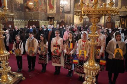 Duminica Ortodoxiei sărbătorită în Arhiepiscopia Dunării de Jos – fotografia 16