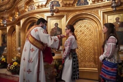Duminica Ortodoxiei sărbătorită în Arhiepiscopia Dunării de Jos – fotografia 31