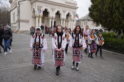Duminica Ortodoxiei sărbătorită în Arhiepiscopia Dunării de Jos – fotografia 39