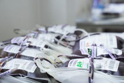 Preoţii din Protopopiatul Brăila au donat sânge pentru semenii aflaţi în suferinţă – fotografia 12