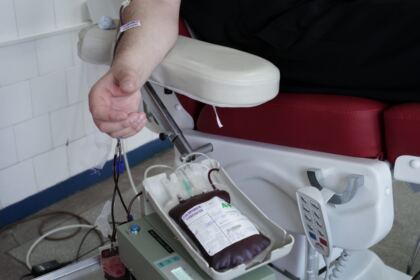 Preoţii din Protopopiatul Brăila au donat sânge pentru semenii aflaţi în suferinţă – fotografia 14