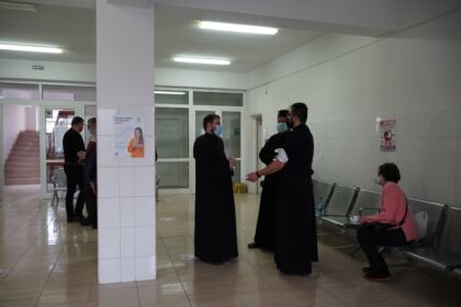 O nouă acţiune de donare de sânge în Arhiepiscopia Dunării de Jos – fotografia 10
