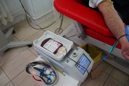 O nouă acţiune de donare de sânge în Arhiepiscopia Dunării de Jos – fotografia 15