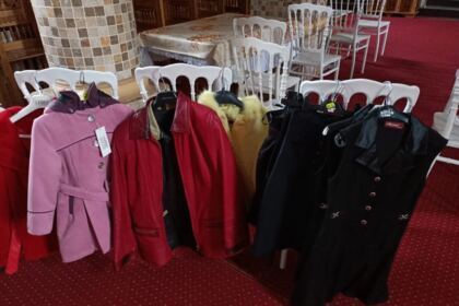 Parohia „Sf. Filofteia“ din Brăila a oferit daruri refugiaţilor din Ucraina – fotografia 4