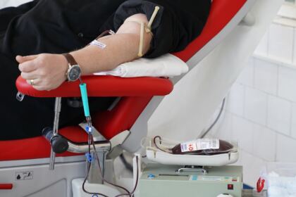 În Arhiepiscopia Dunării de Jos continuă campanie de donare de sânge – fotografia 13